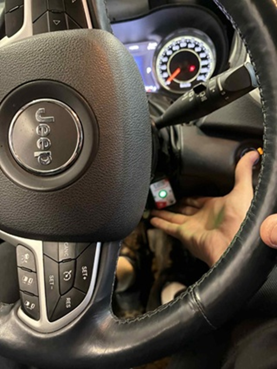 Jeep kormányzáremulátor